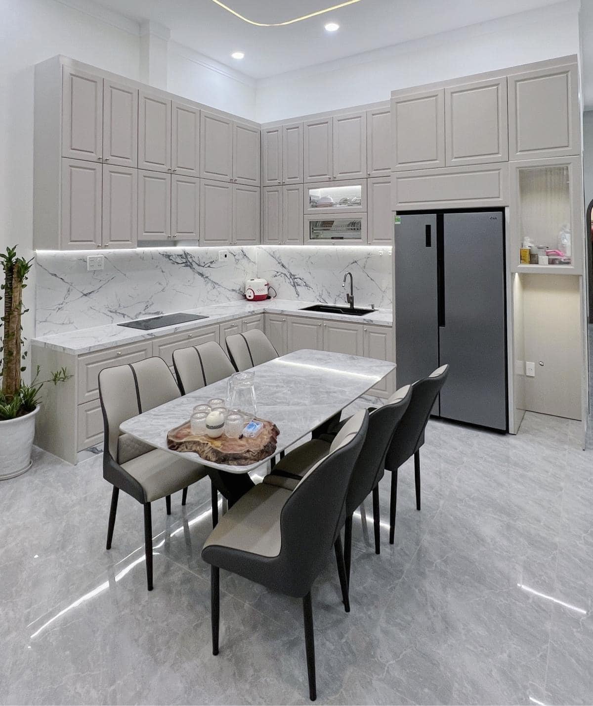 nội thất phòng bếp hiện đại NHƯ Ý FUNI