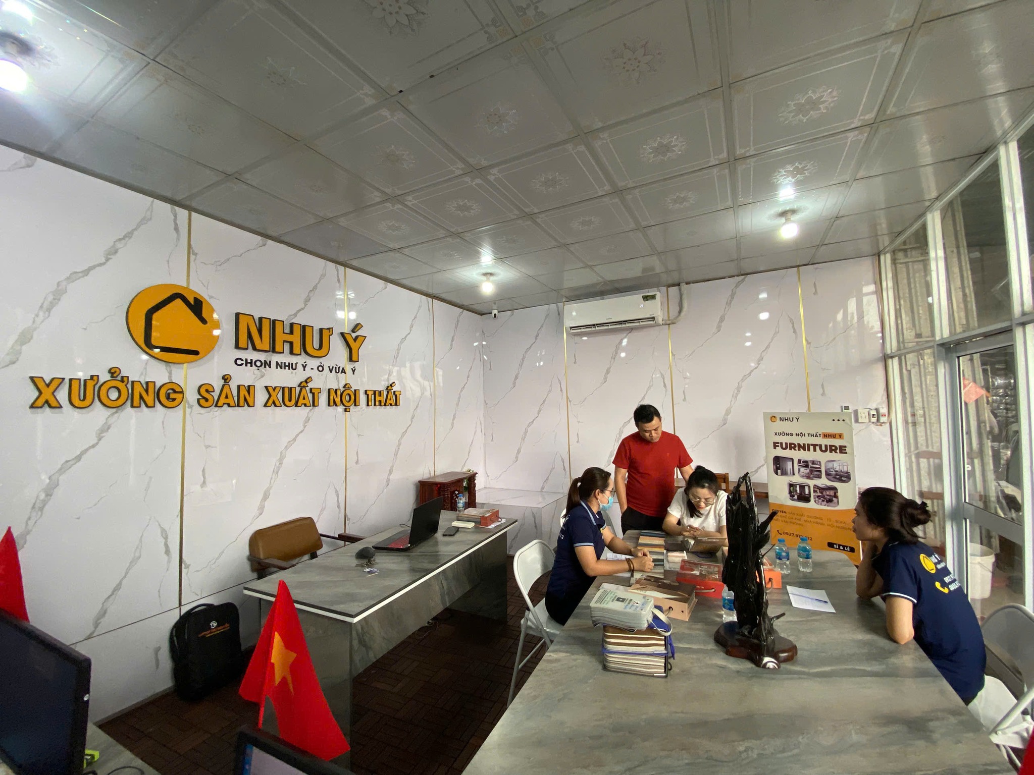 giường bọc nệm NHƯ Ý FUNI