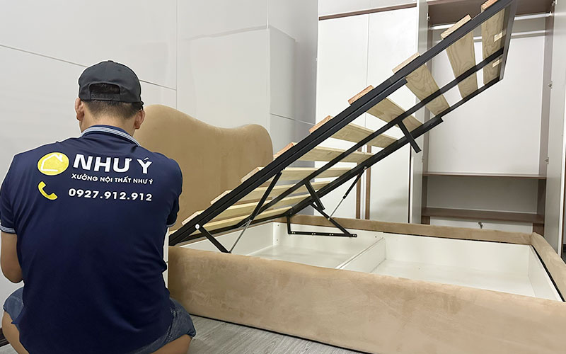 Giường bọc nệm có ben hơi (4)