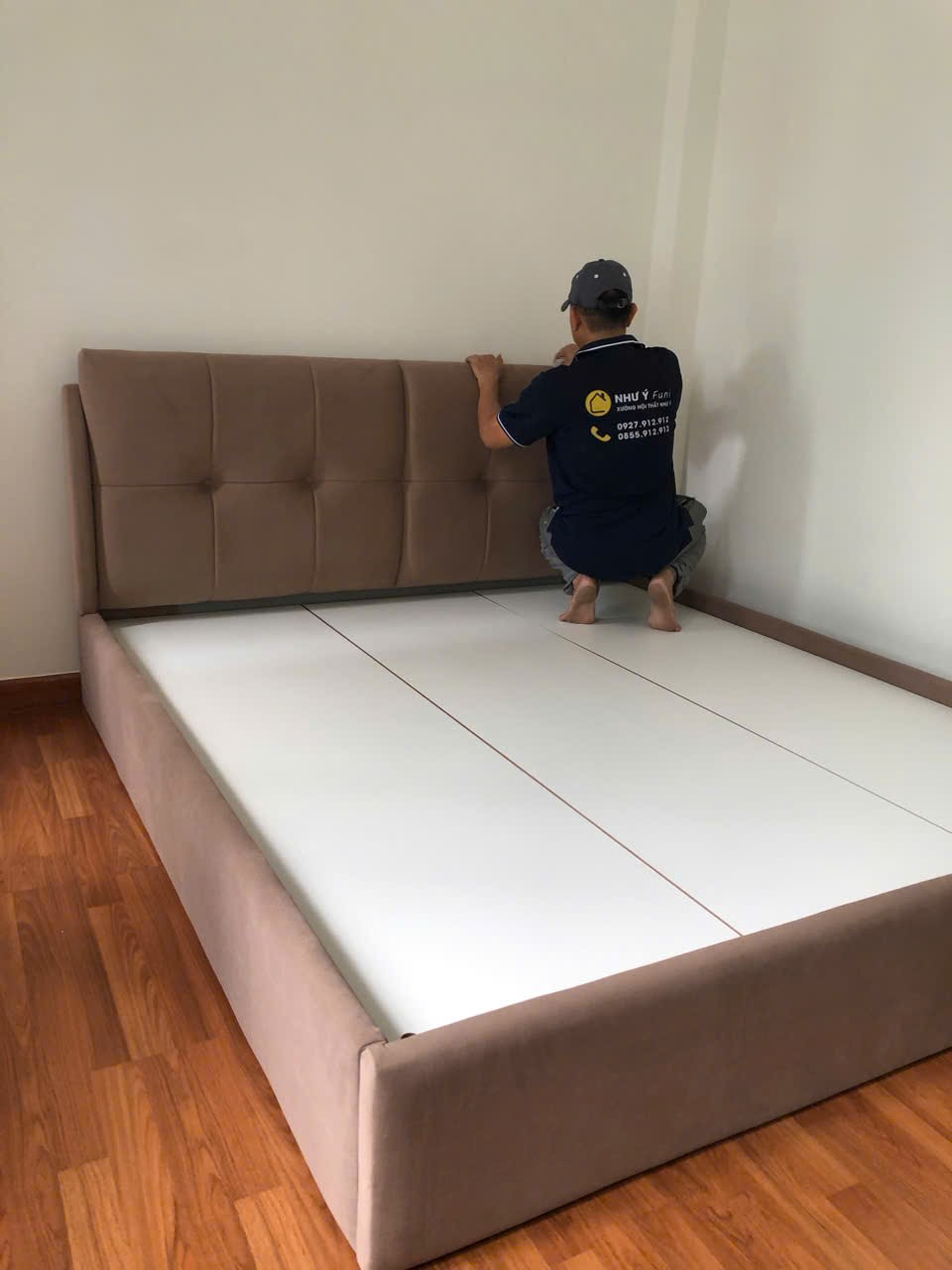 giường bọc nệm NHƯ Ý FUNI