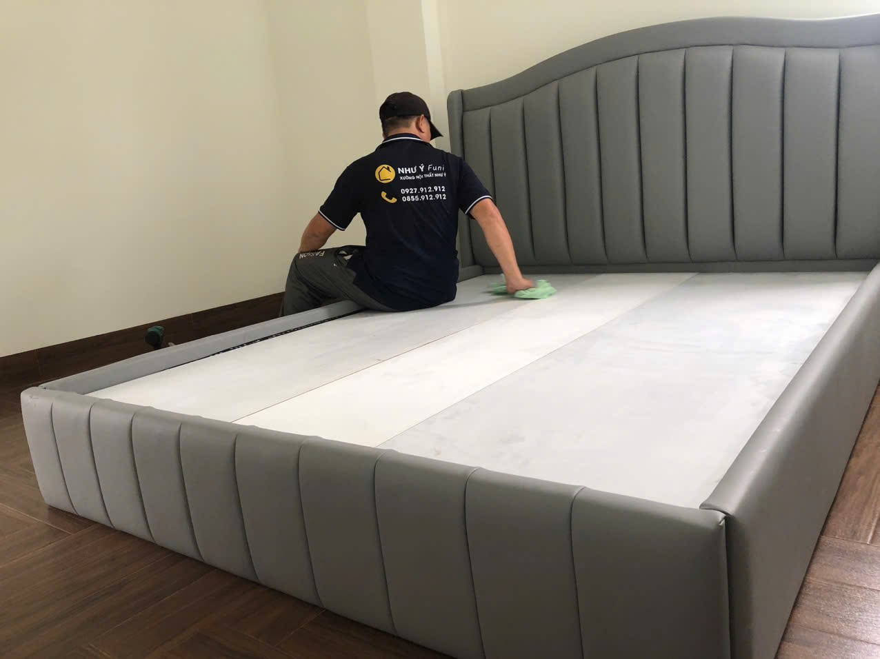 giường bọc nệm NHƯ Ý FUNI