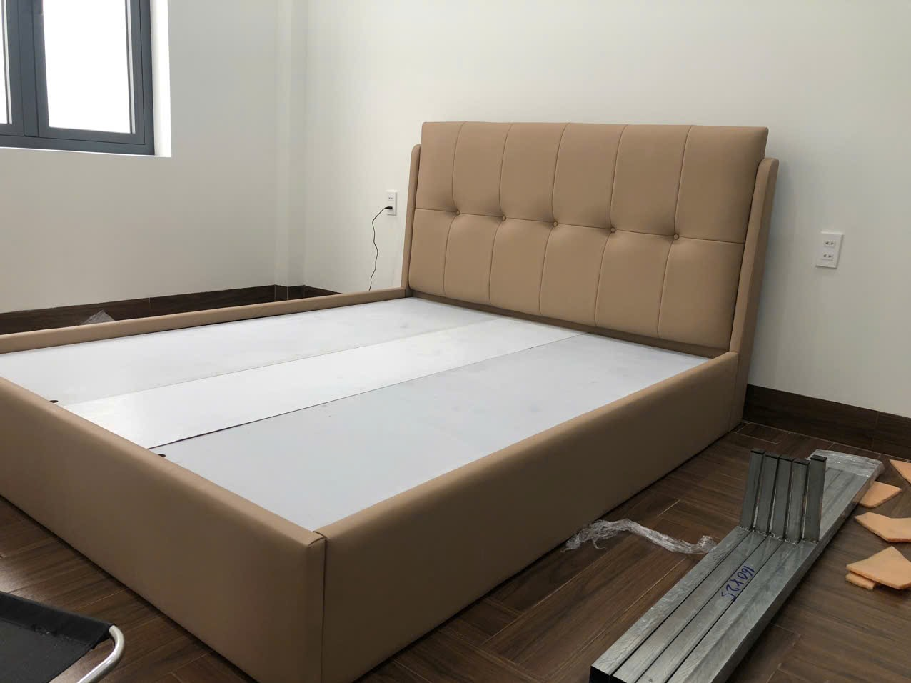 giường bọc da NHƯ Ý FUNI